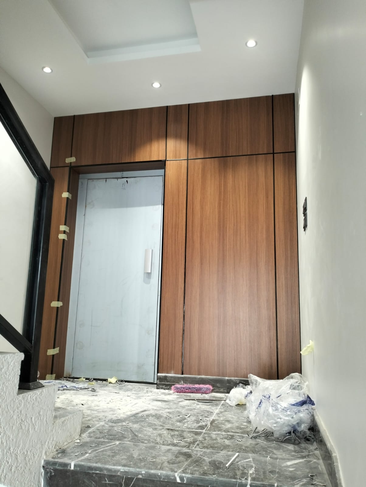 صورة ديكور إضاءة جبسية